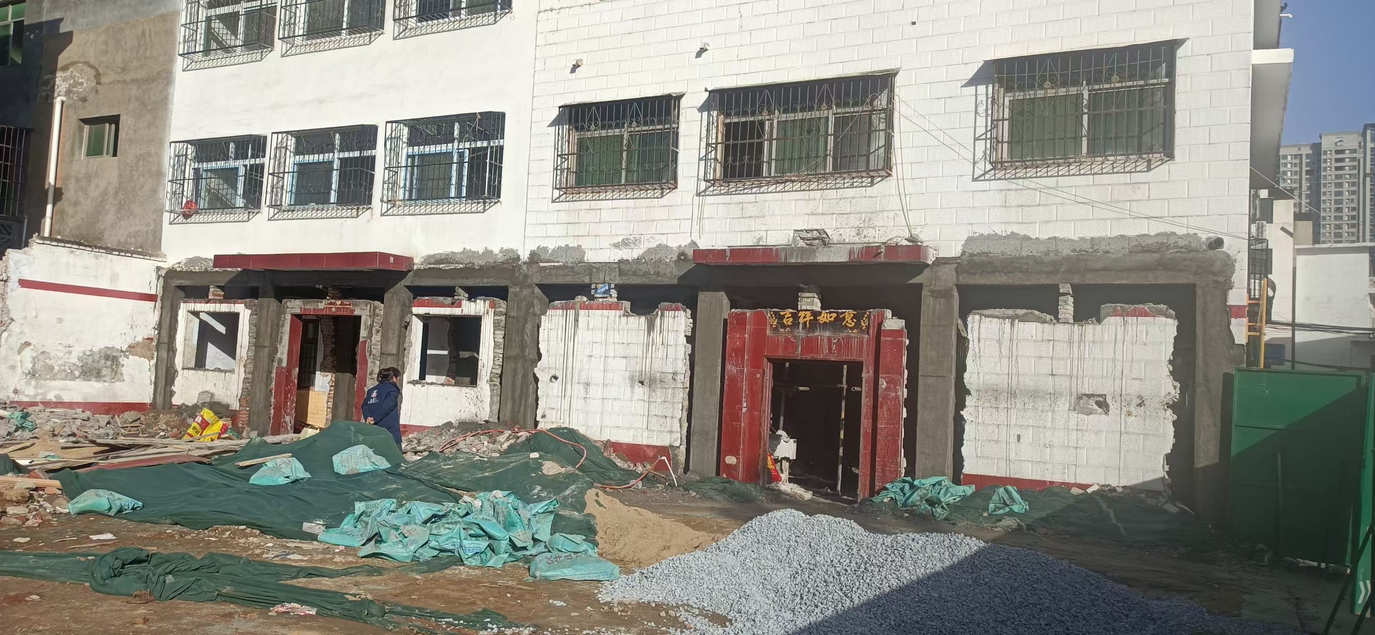 上街区房屋改框架危房加固 - 方案